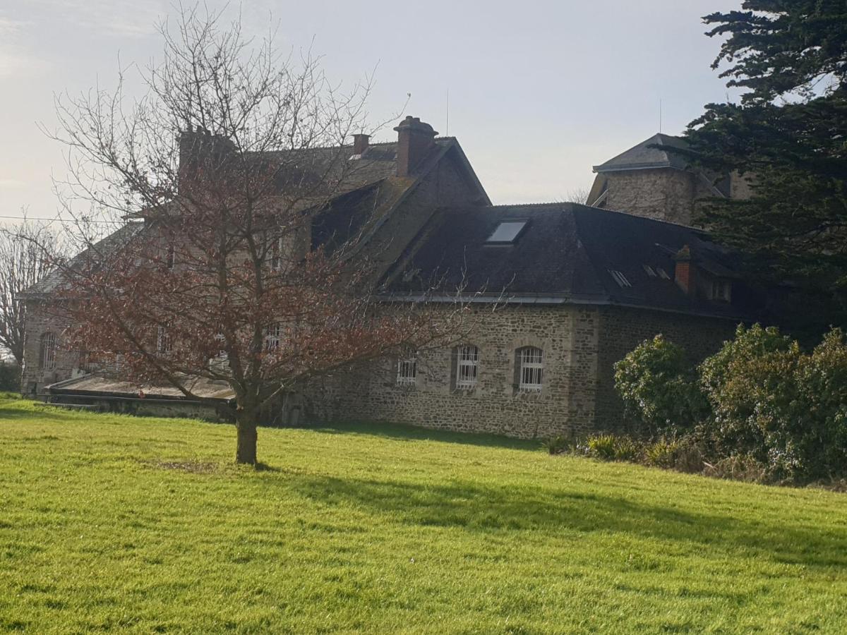 Surville  Chateau De Surville מראה חיצוני תמונה